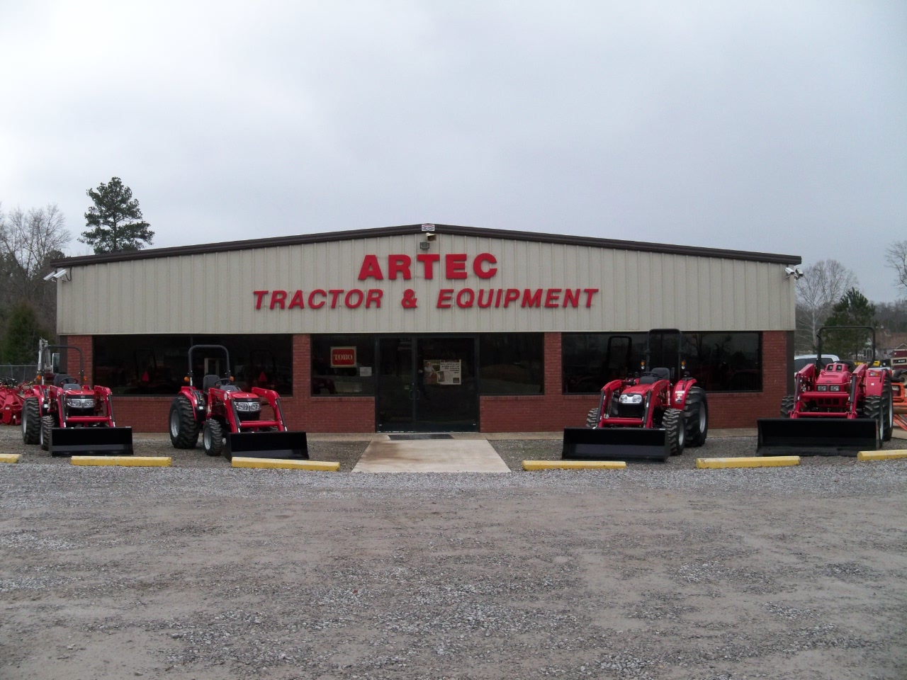 Artec Tractor and Equipment